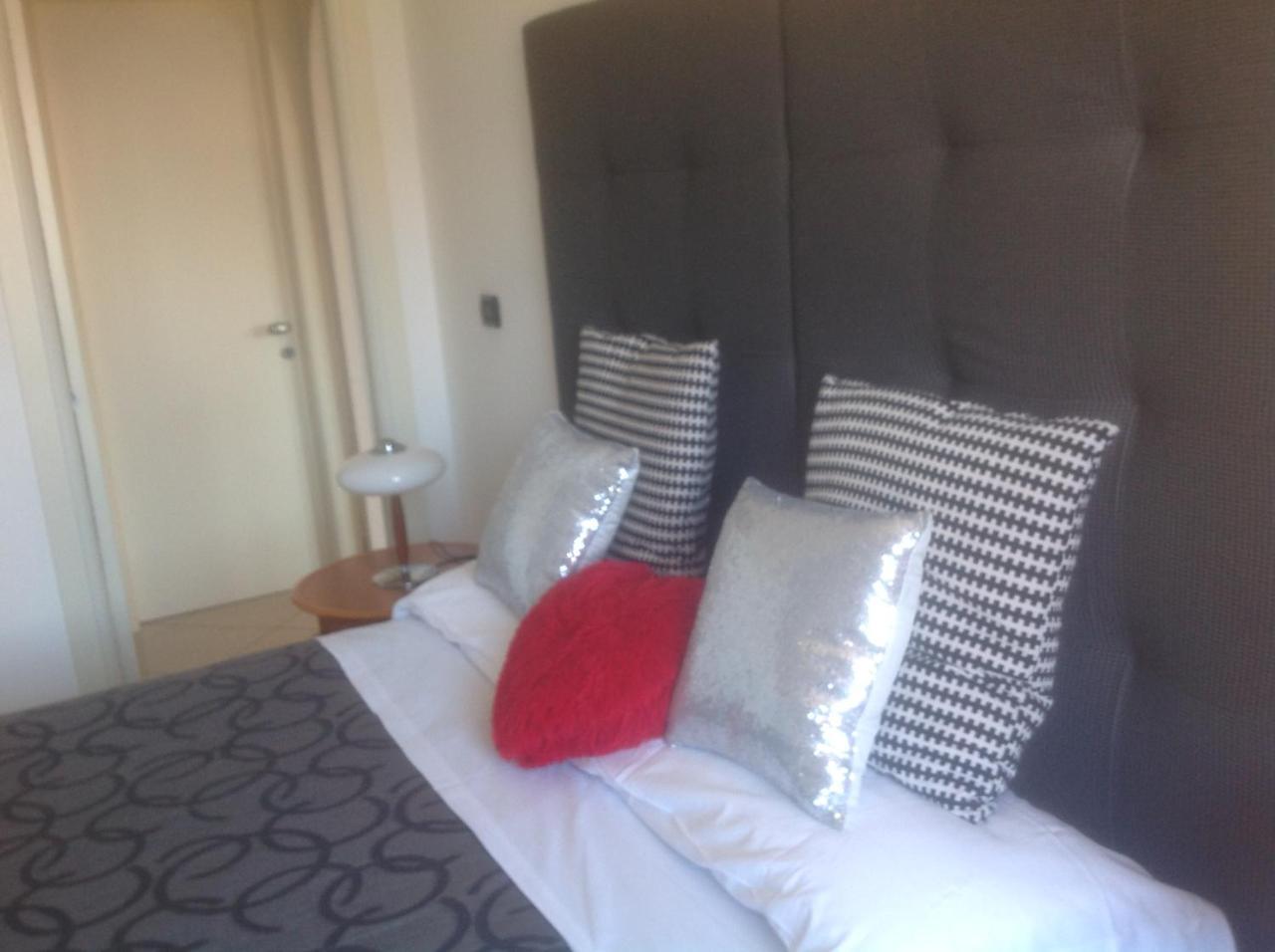 מאלצ'סינה Villa Arianna Panoramic Apartments מראה חיצוני תמונה