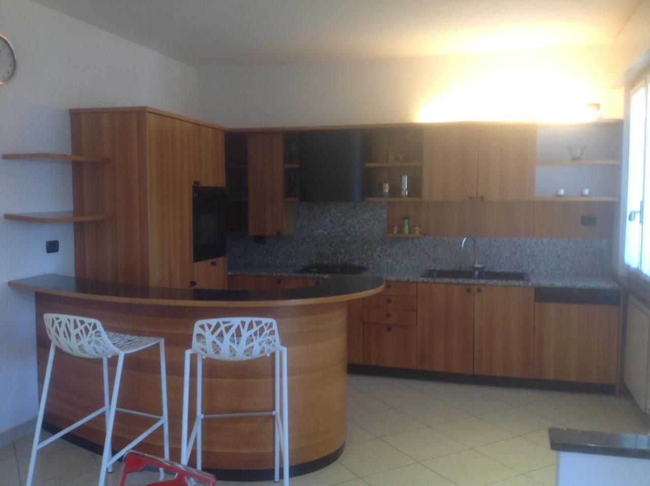מאלצ'סינה Villa Arianna Panoramic Apartments מראה חיצוני תמונה