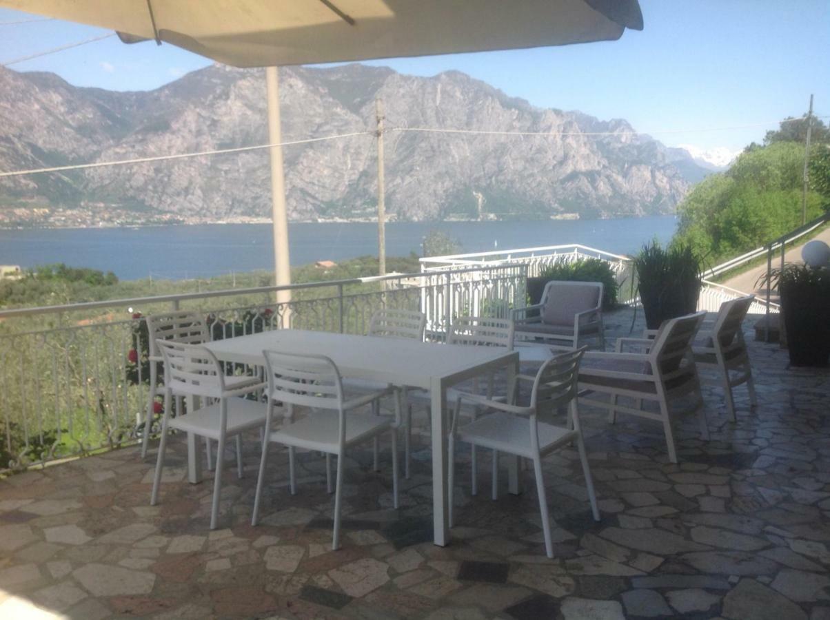 מאלצ'סינה Villa Arianna Panoramic Apartments מראה חיצוני תמונה