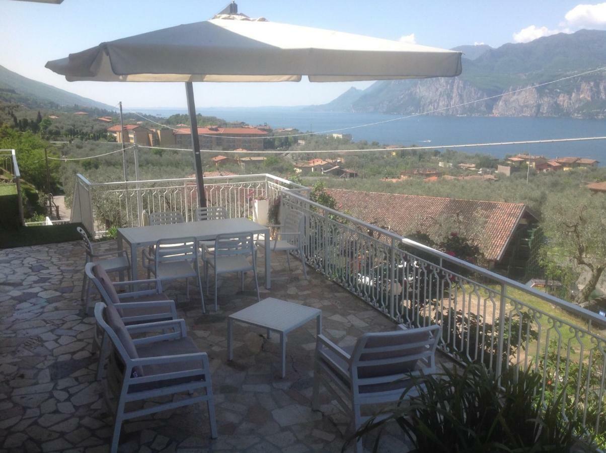 מאלצ'סינה Villa Arianna Panoramic Apartments מראה חיצוני תמונה