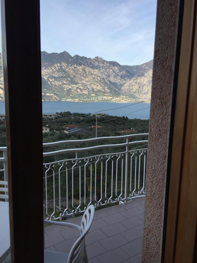 מאלצ'סינה Villa Arianna Panoramic Apartments מראה חיצוני תמונה