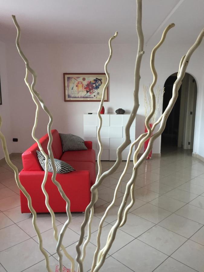 מאלצ'סינה Villa Arianna Panoramic Apartments מראה חיצוני תמונה