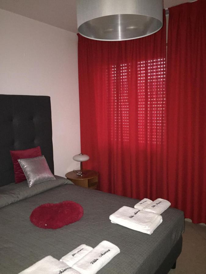 מאלצ'סינה Villa Arianna Panoramic Apartments מראה חיצוני תמונה